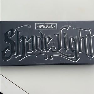 Kay Von D: Shade and Light Contour Kit